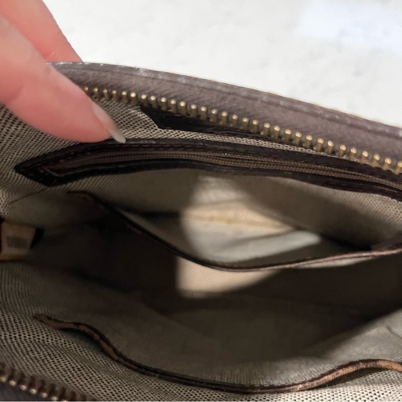 DOONEY & BOURKE Vintage 90s Monogram Crossbody Bag - Picture 7 of 16